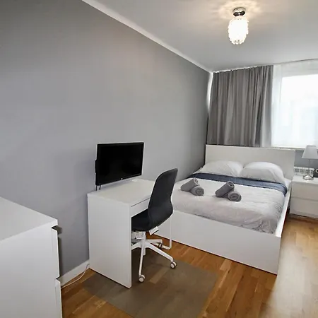 Apartment Jana Pawla Ii 26 - Z Sypialnia Blisko Pkin